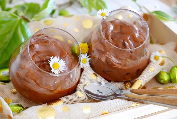 Recette de la mousse au chocolat et caramel par caporal cerise (caporalcerise.Fr)