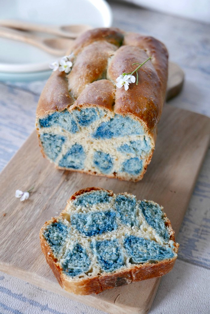Recette du cake brioché léopard bleu par caporalcerise (caporalcerise.Fr)